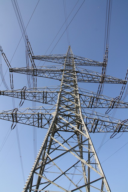 power-poles-510348_640
